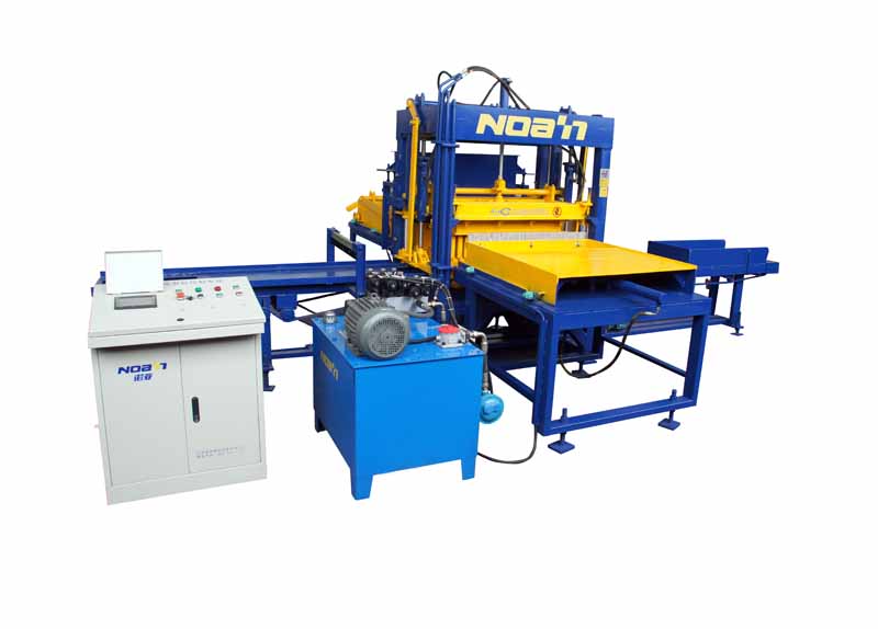 Noah QT 5-15 Block Machine